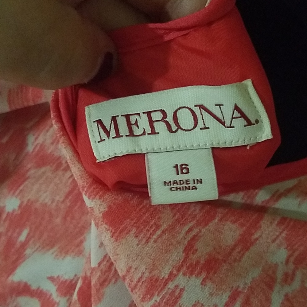 Dress with Pockets - Picture 5 of 5